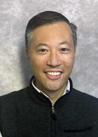Dr. Paul Lee 